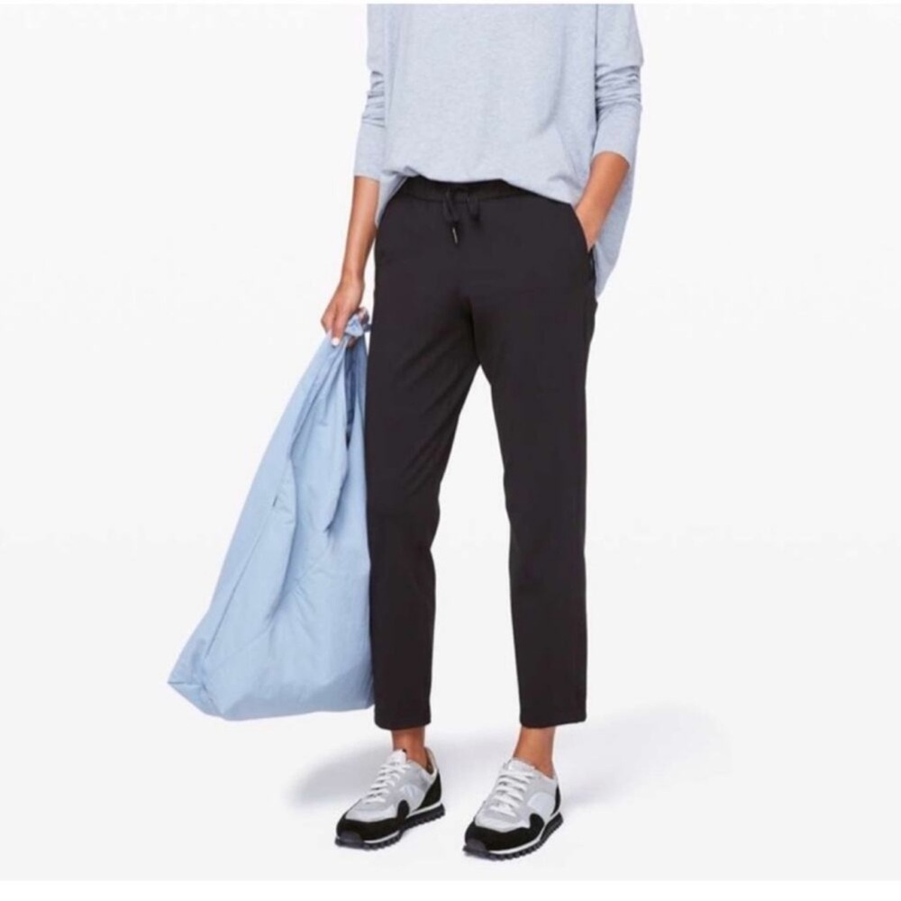 Lululemon On The Fly Black Pants